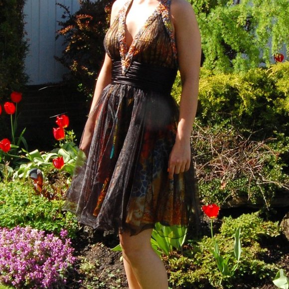 Dress - Picture 7 of 7
